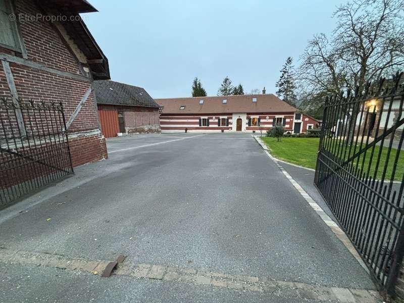 Maison à BURES-EN-BRAY