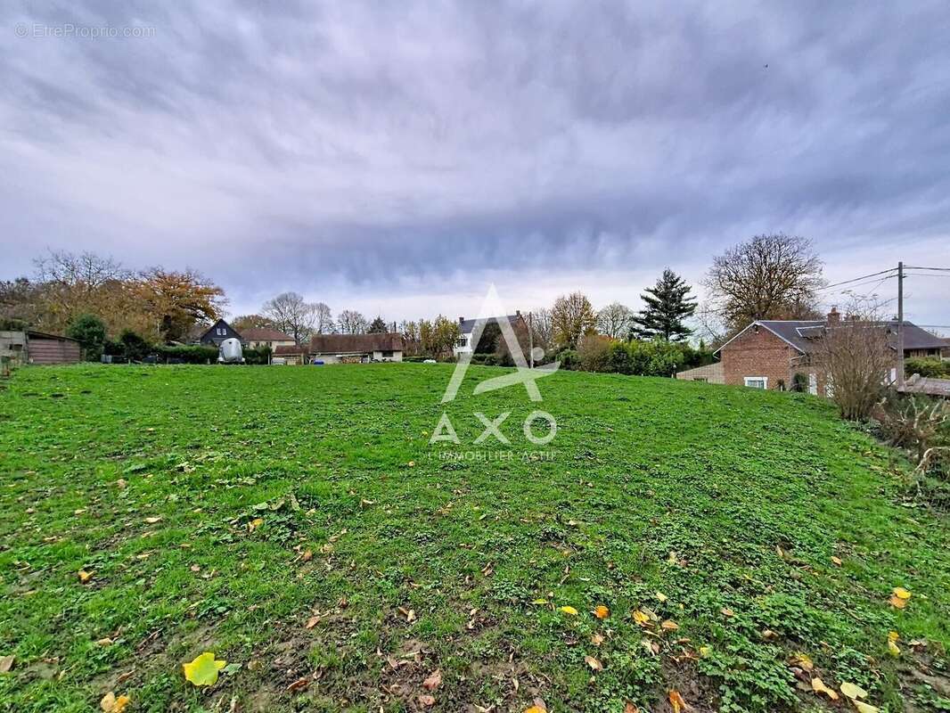 Terrain à BERNEUIL-EN-BRAY