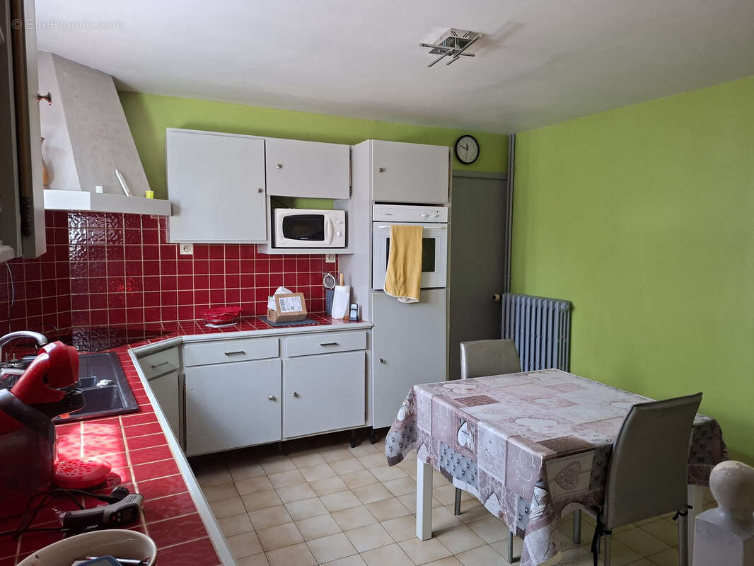 Charmante maison de village avec jardin et garage. - photo 5