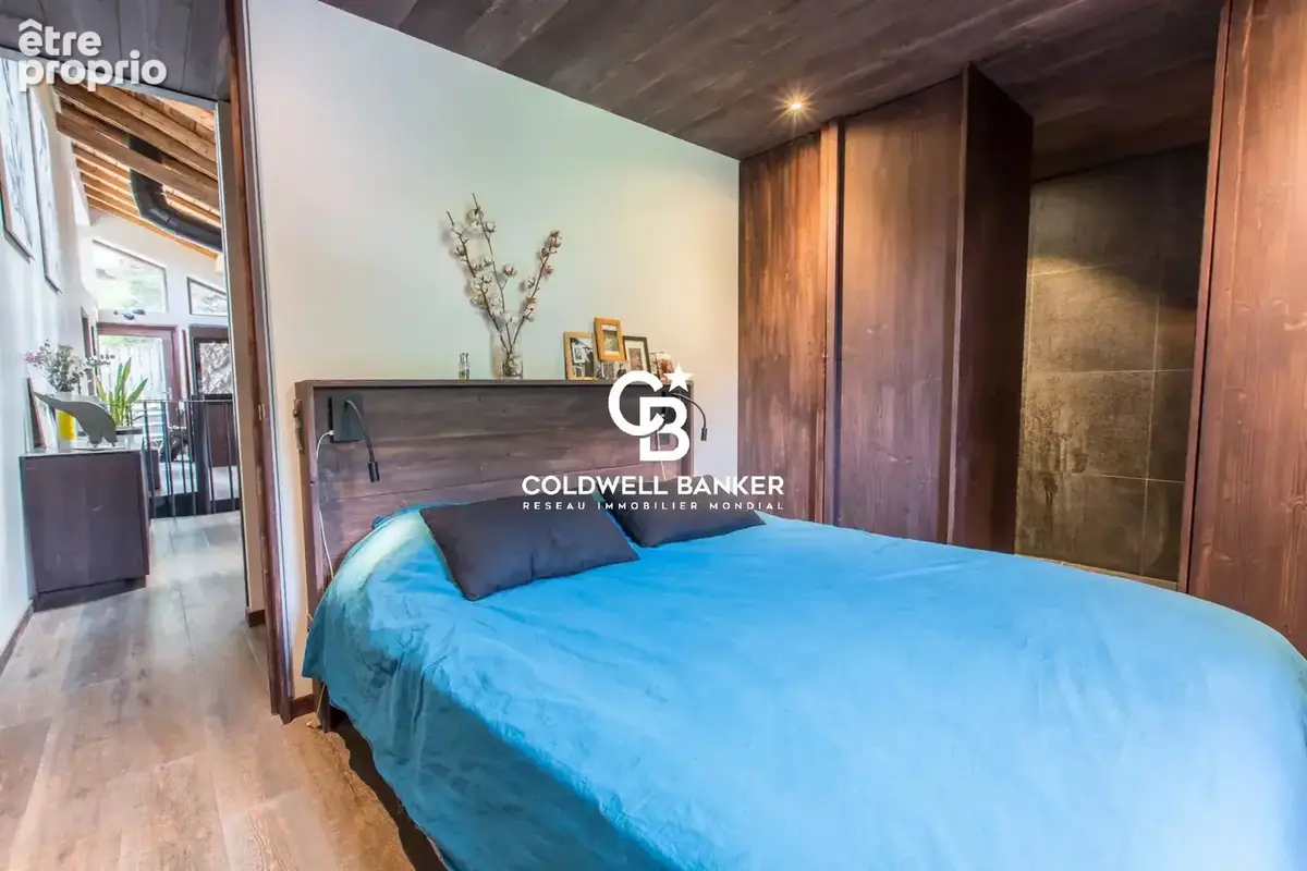 Chalet mitoyen - 121 m² - 5 chambres - Les Houches - photo 6