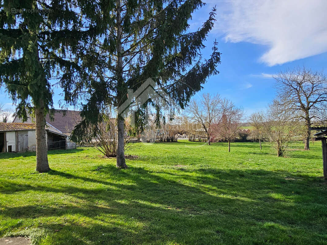 Maison à BOUCE