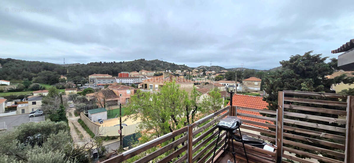 Appartement à LE ROVE