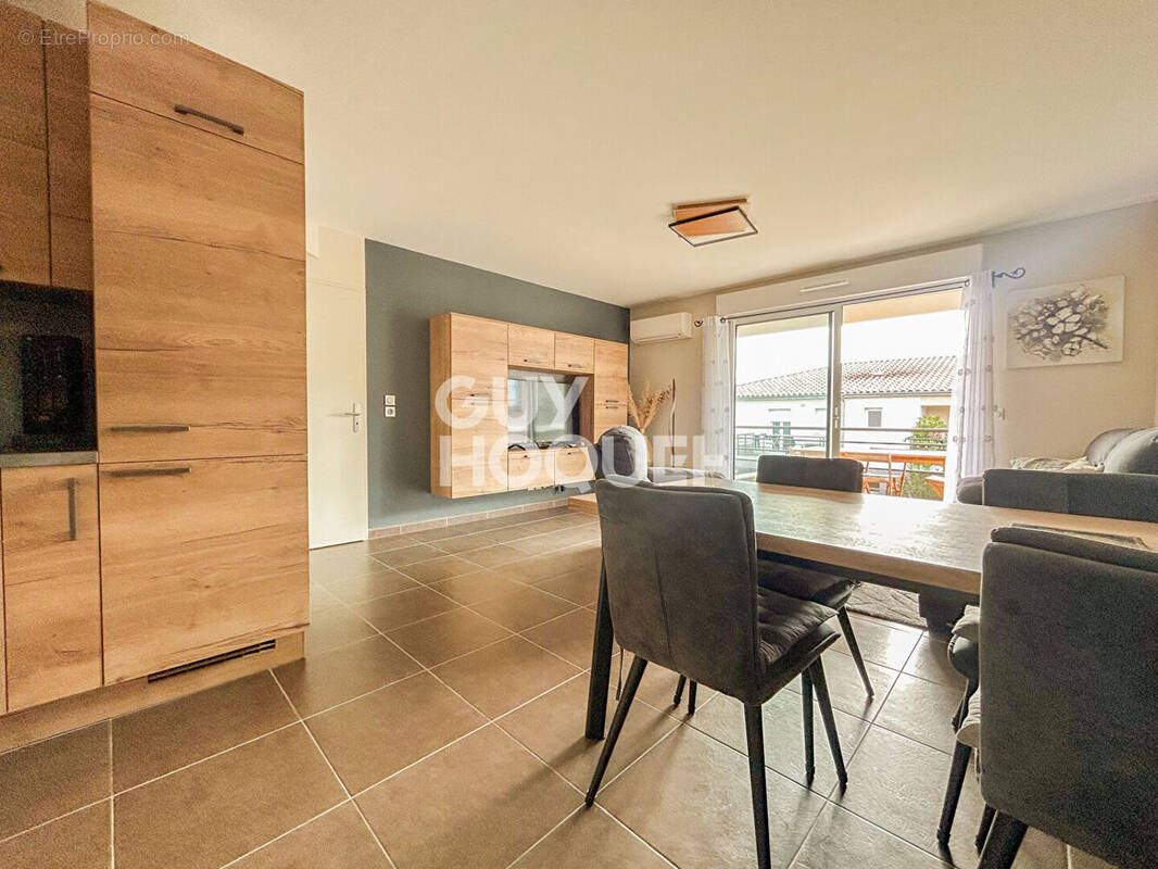 Appartement à LAGNES