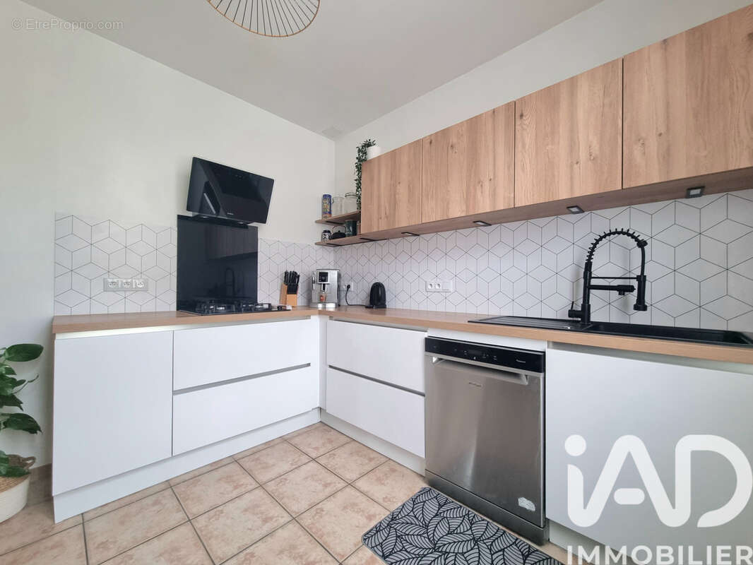 Maison 71 m² à Montgeron  - photo 4