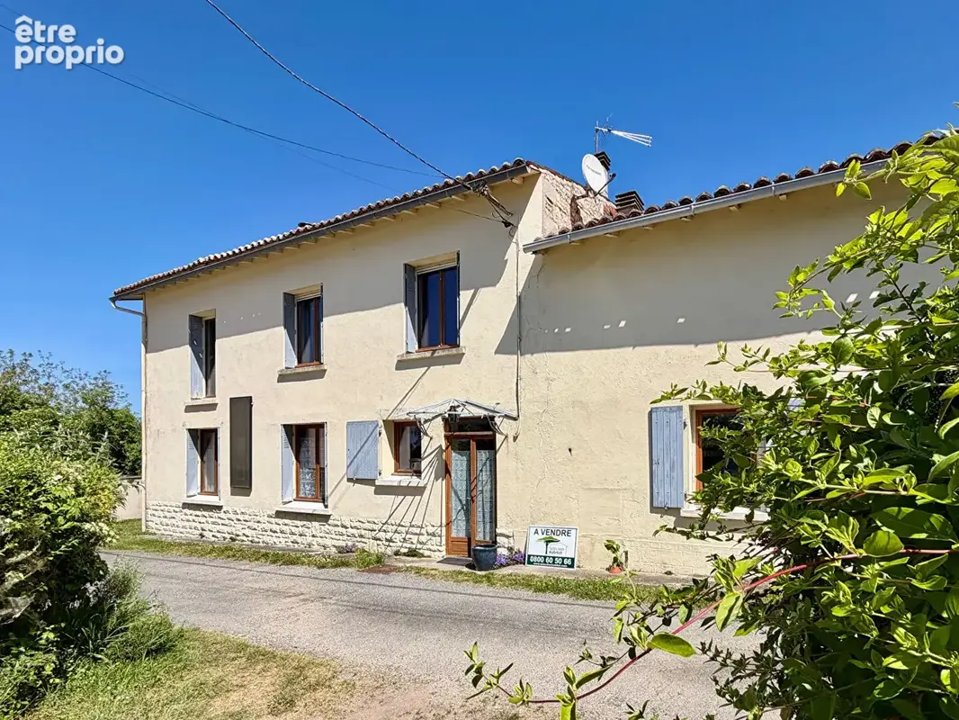 Maison à FONTAINE-CHALENDRAY
