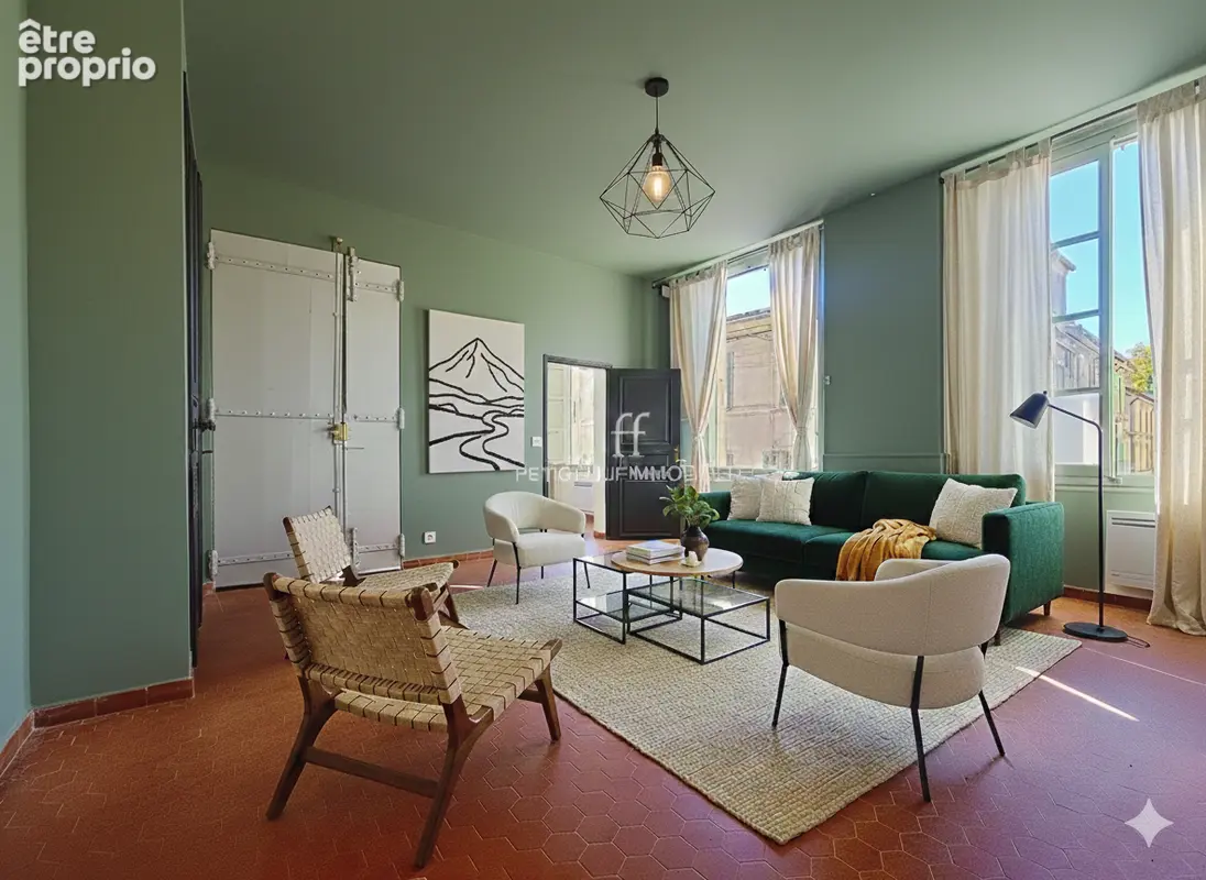 Avignon intra-muros. Appartement 4 pièces 78 m2 dans un hôtel particulier - photo 7