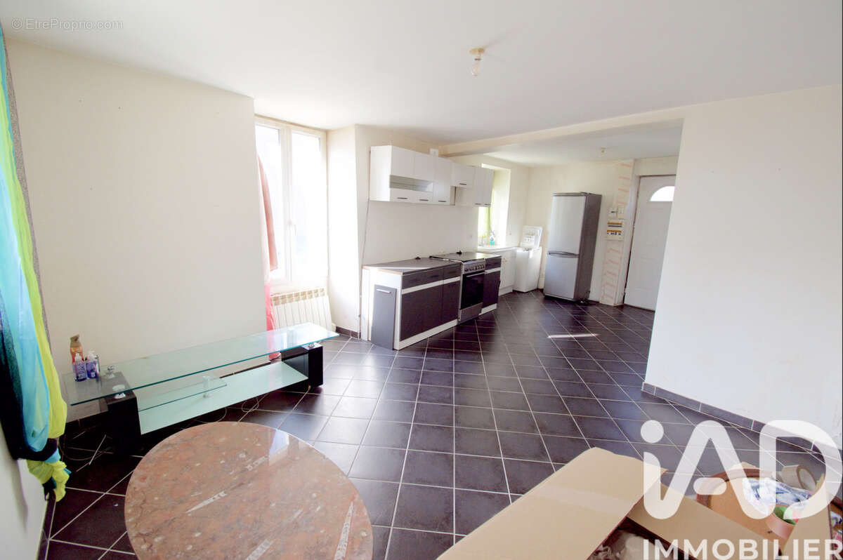 Maison 52 m² à Rouvres-Saint-Jean  - photo 8