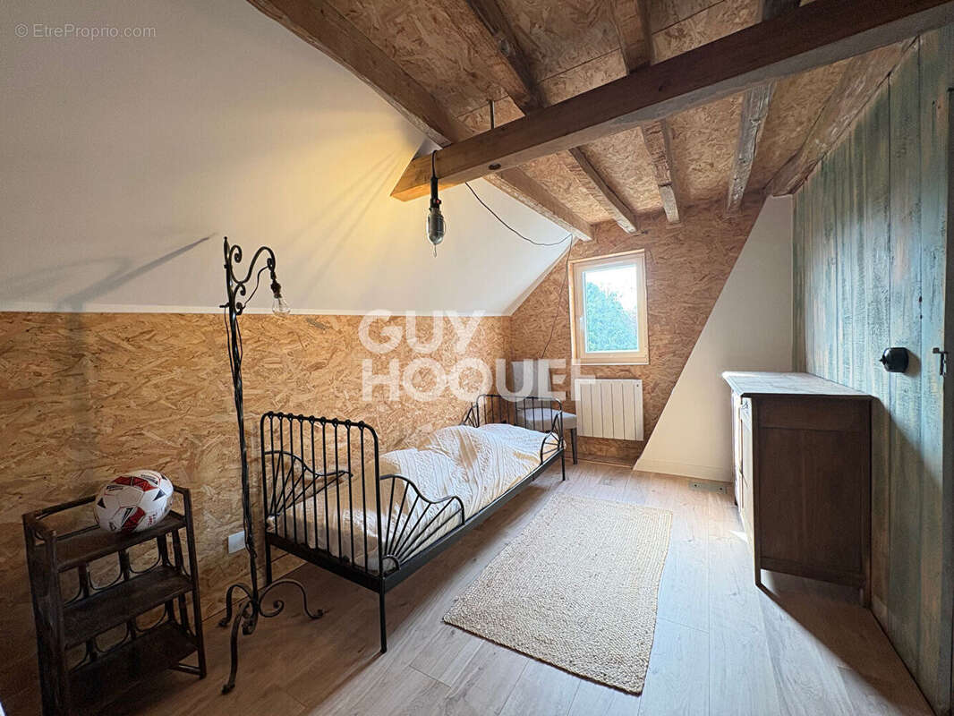 Maison à PULLAY