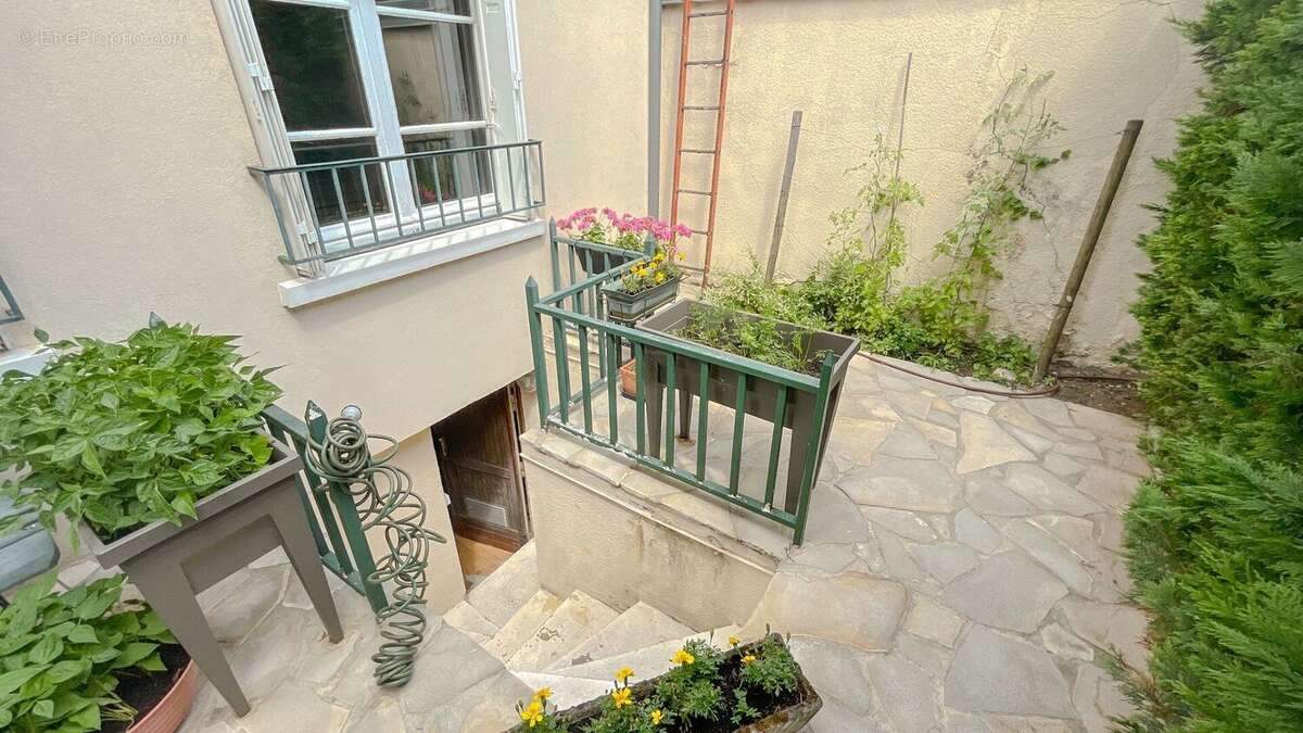 Villa SURESNES 149m2 5 chambres, proche commerces quartier Liberté - photo 18