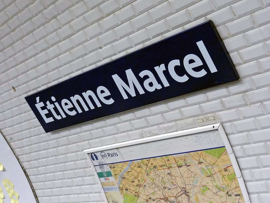 60 m² à Paris-2e  - photo 4