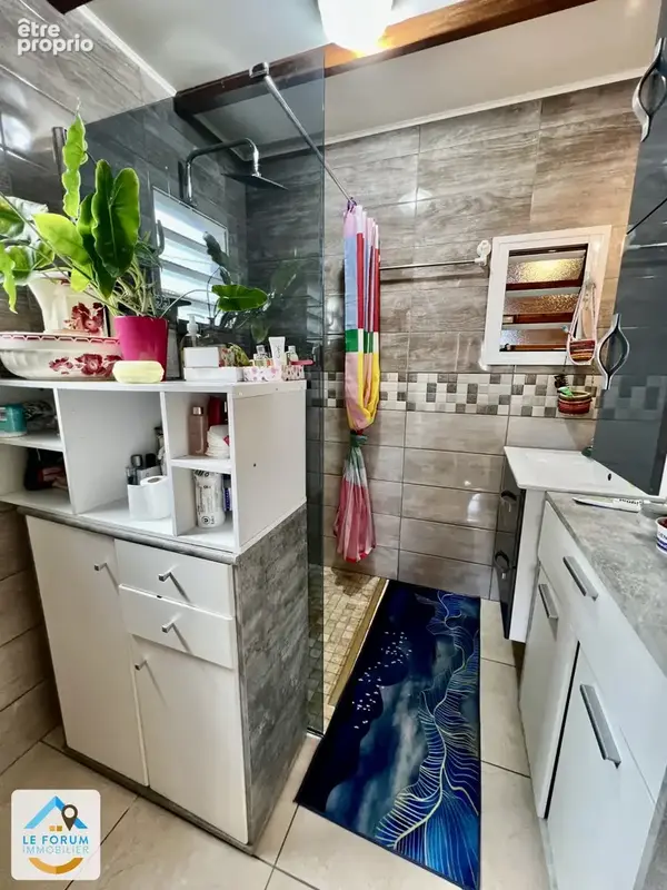 Petite ile 97429 - maison t3 - beaux volumes - proche des commodités - photo 8