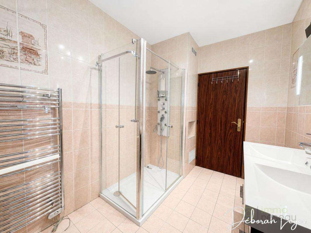 Maison 116 m² à Montois-La-Montagne  - photo 6