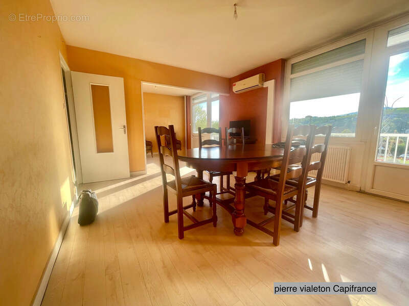 Appartement à LA GRAND-CROIX