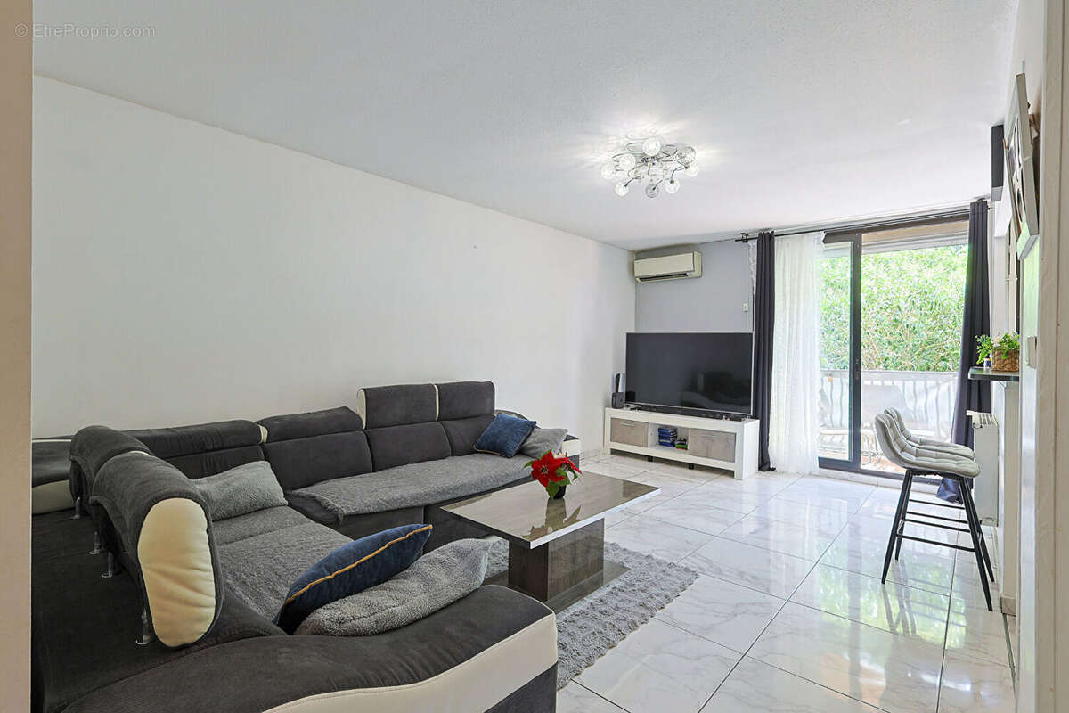 Appartement à MARSEILLE-13E