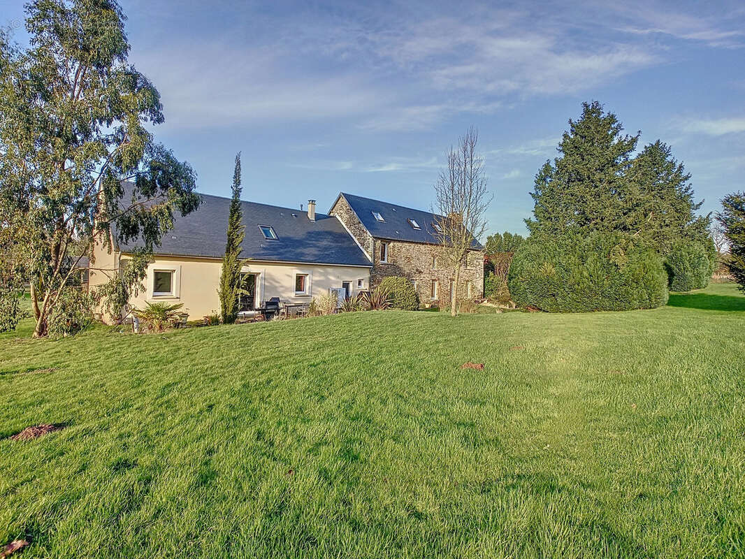 Maison à VILLERS-BOCAGE