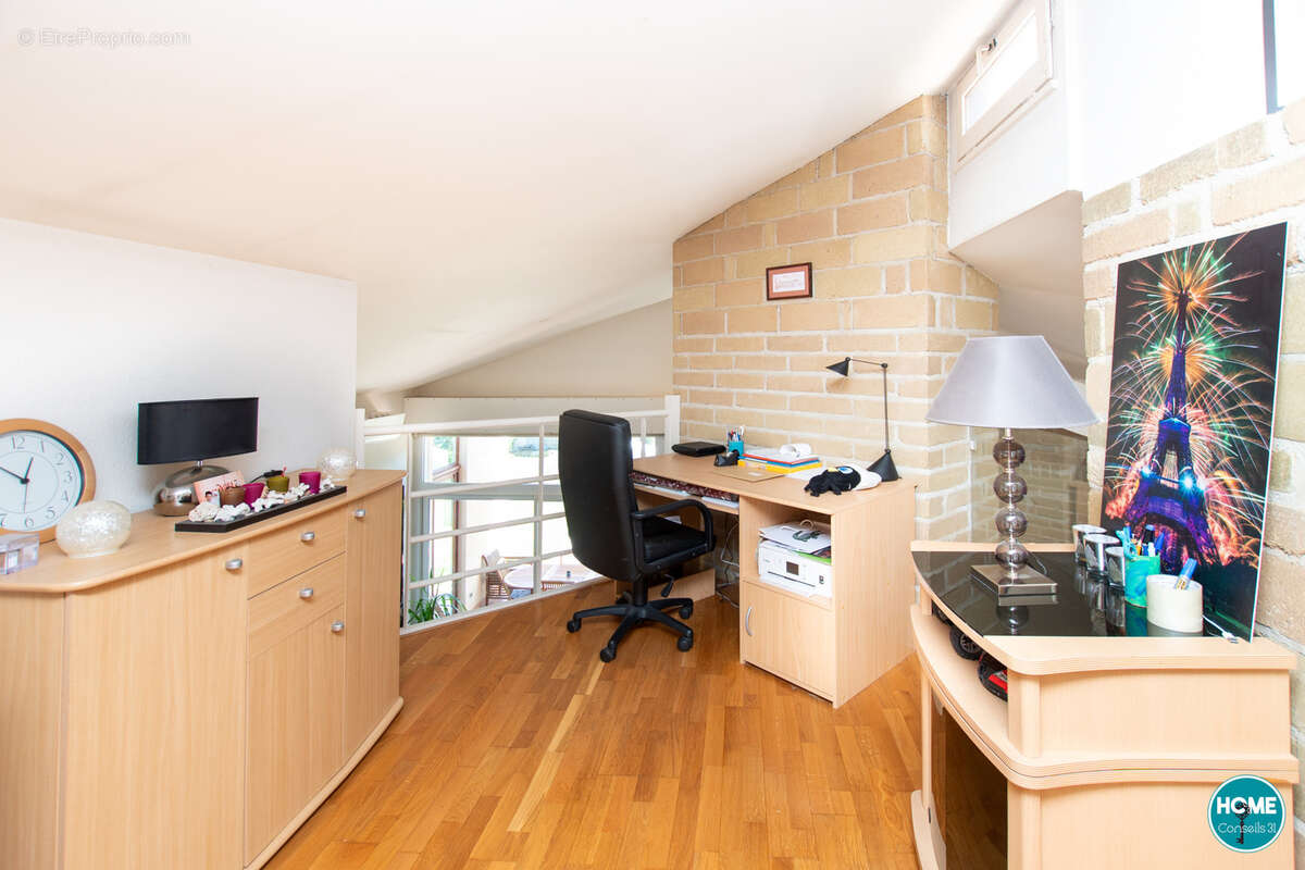 Maison à LABARTHE-SUR-LEZE