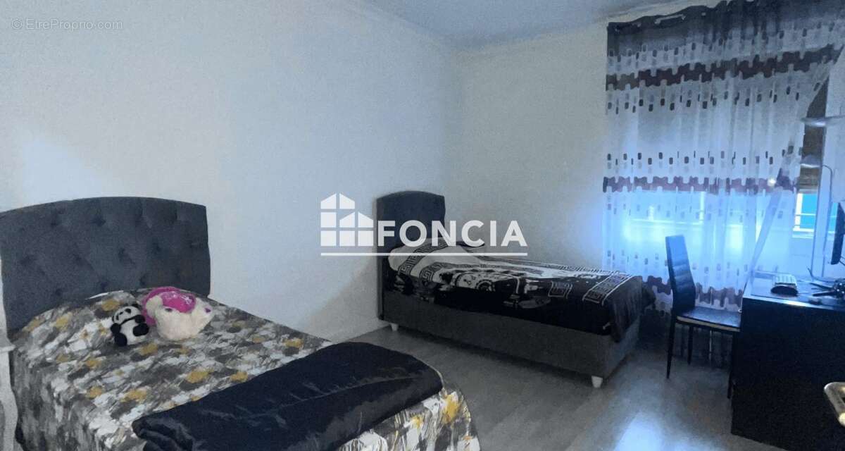 Appartement à LE RAINCY