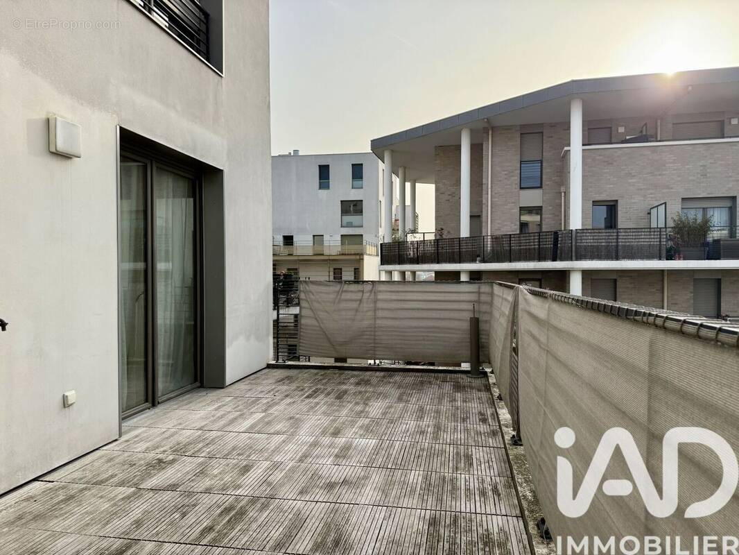 Photo 1 - Appartement à NANTERRE