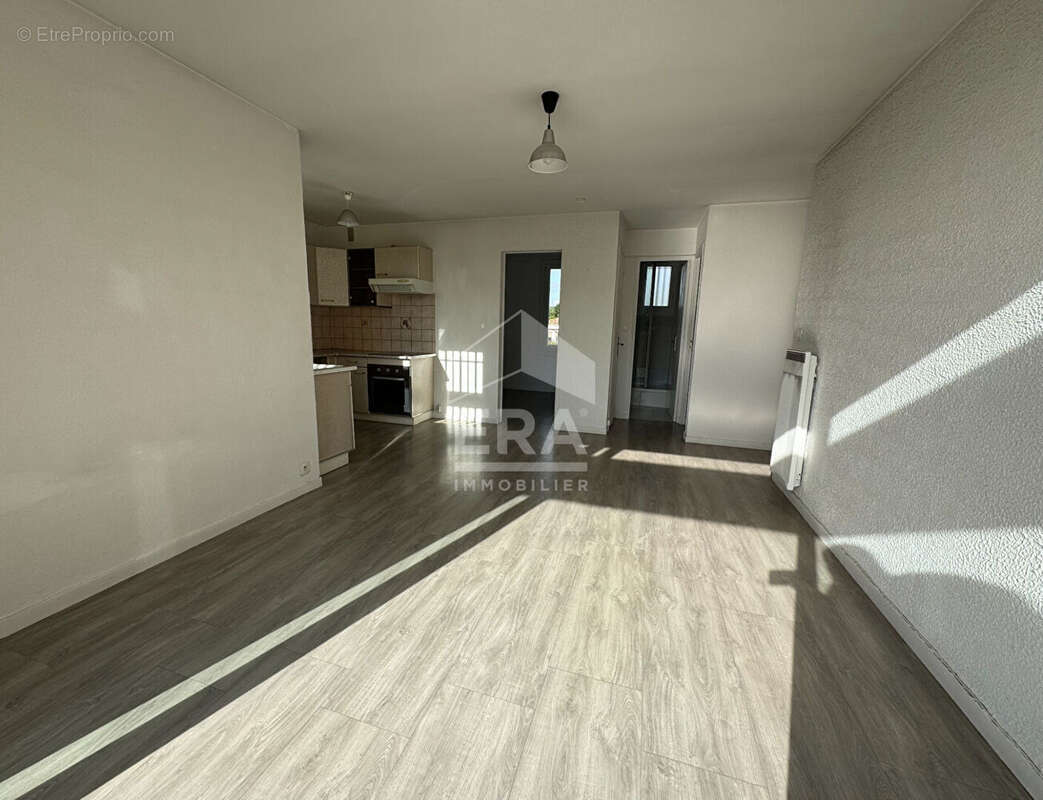 Appartement à SAINT-CYR-SUR-MER