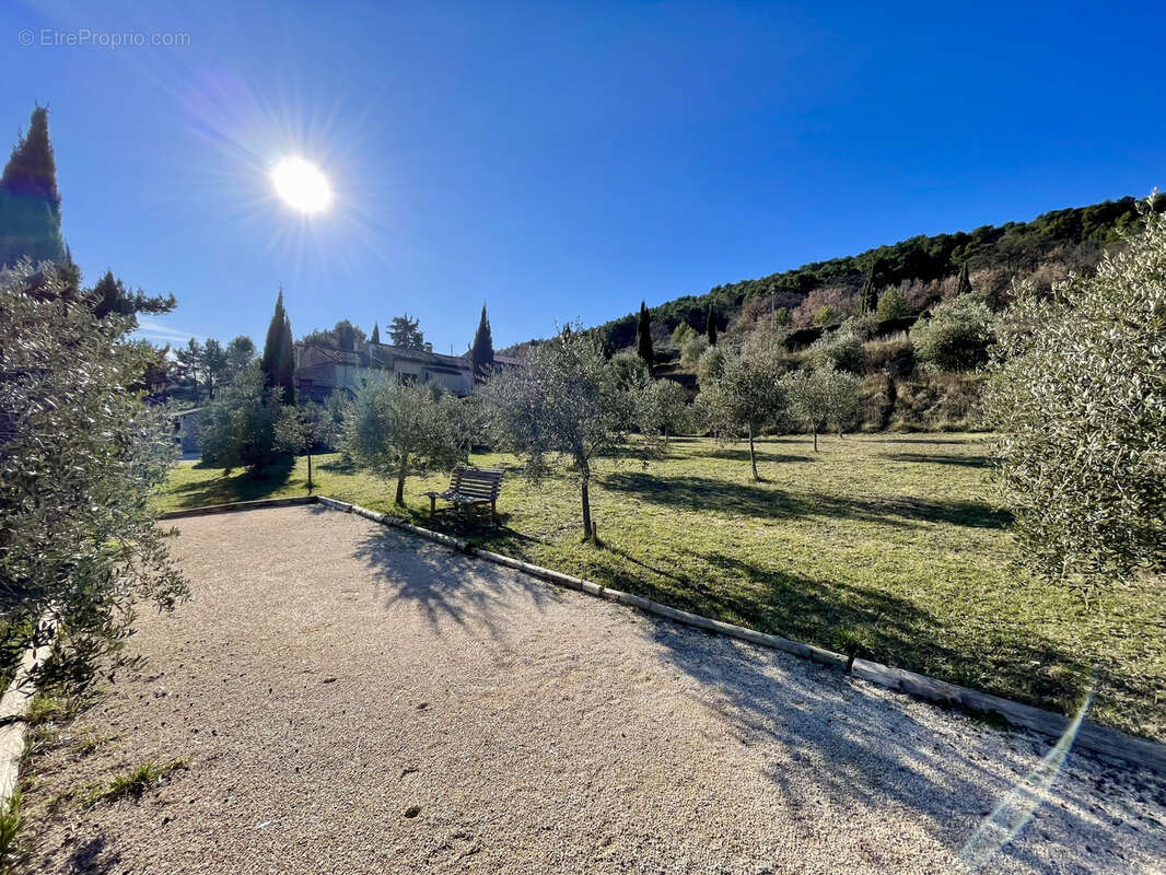 Maison à VAISON-LA-ROMAINE