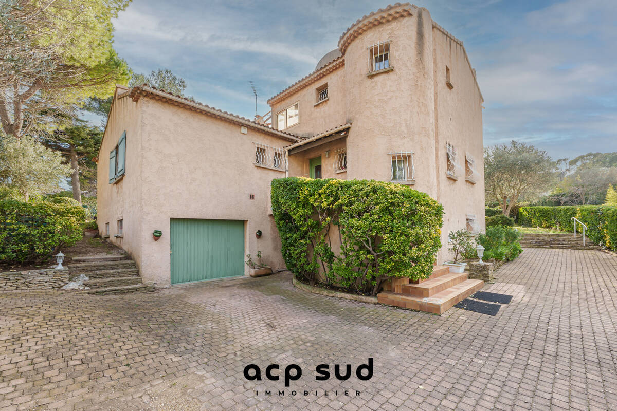 Maison à MARSEILLE-9E