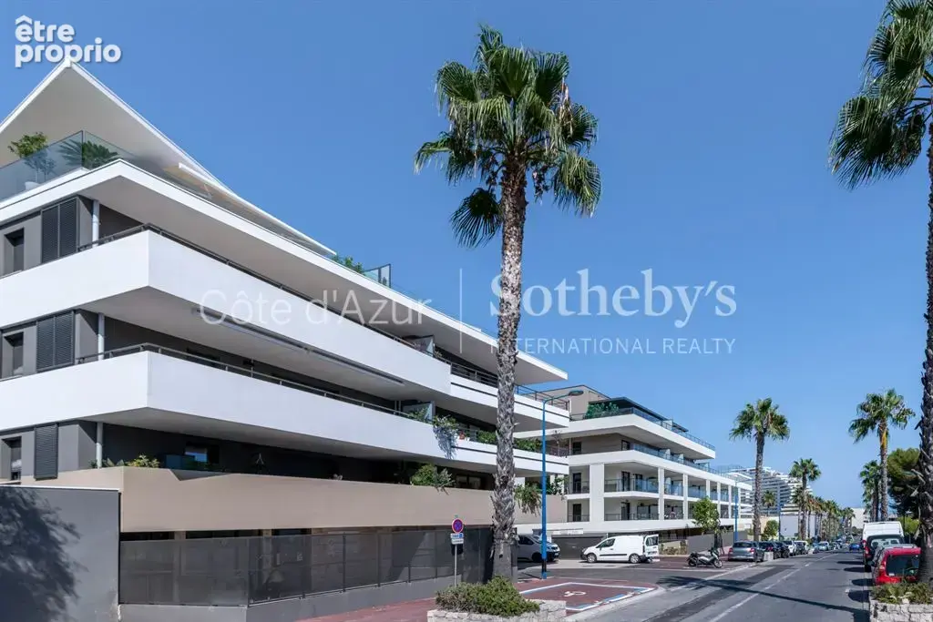 Appartement contemporain de 40 m² avec terrasse, jacuzzi et garage dans une résidence de standing - photo 15