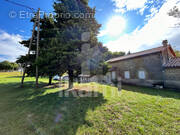 Maison à GENISSIEUX