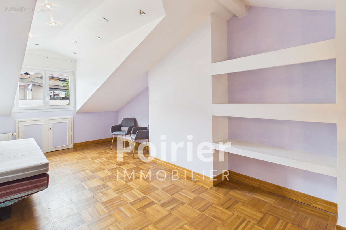 Appartement à EVIAN-LES-BAINS