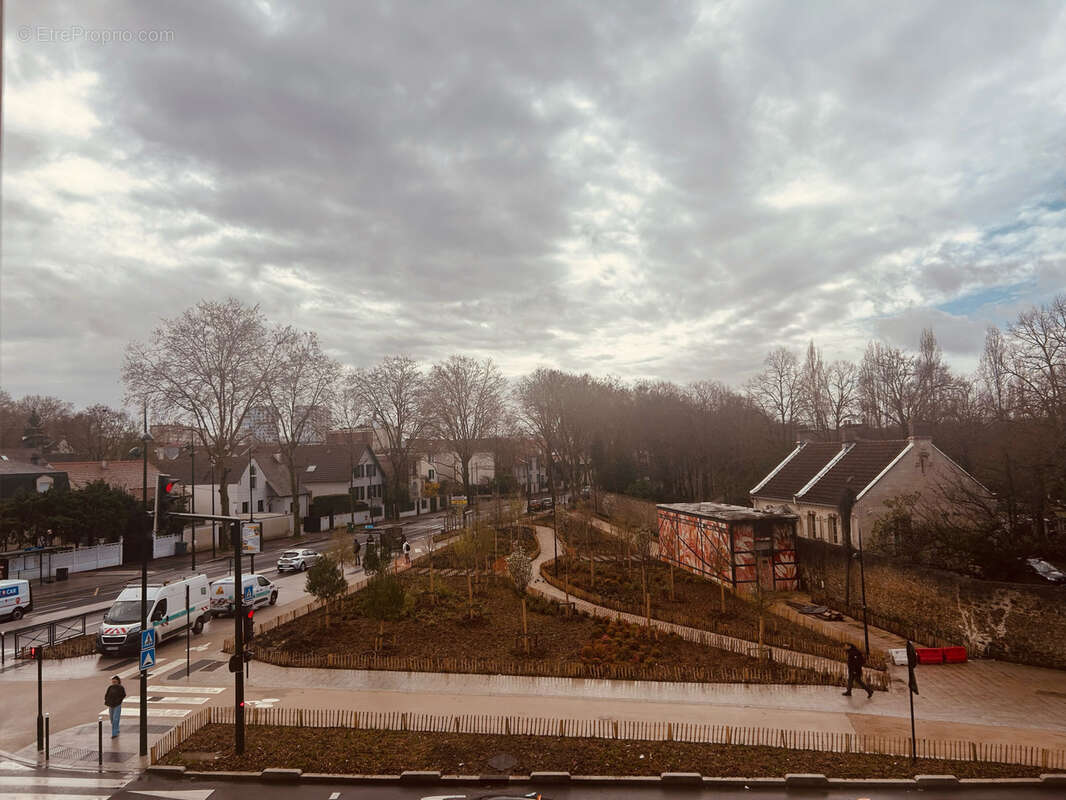 Appartement à MONTROUGE