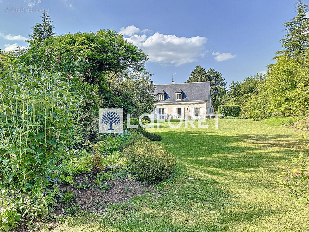 Maison à NOISY-LE-ROI