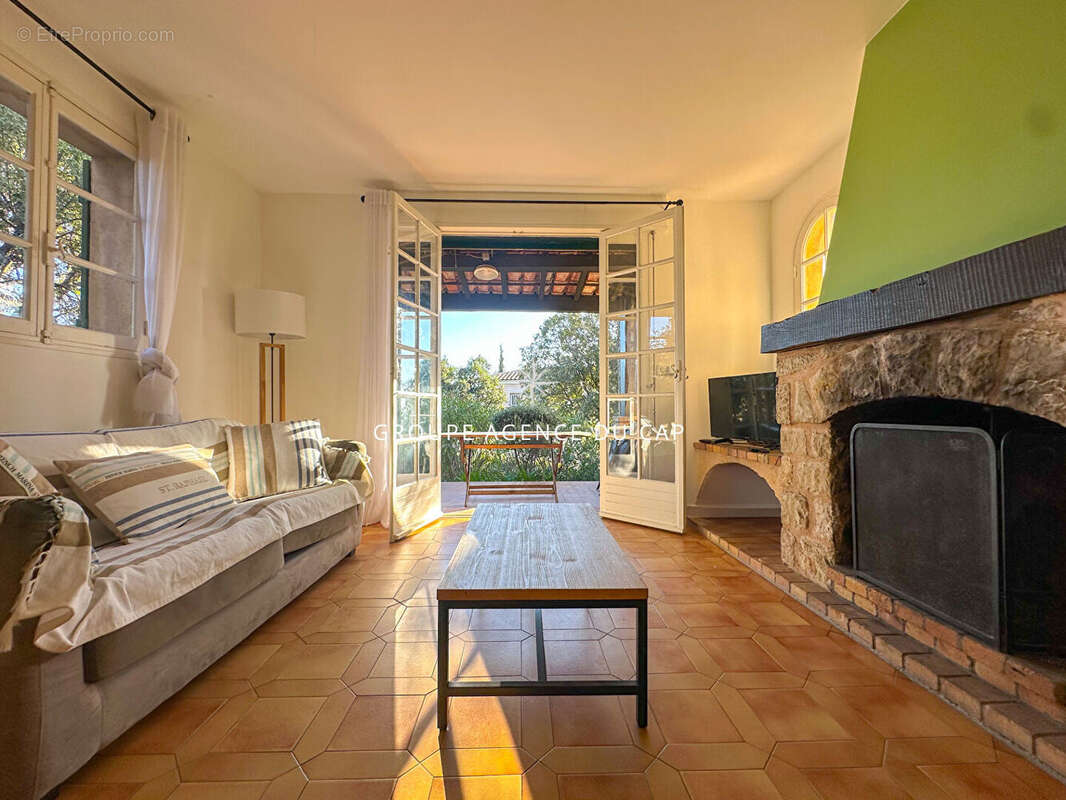 Maison à FREJUS