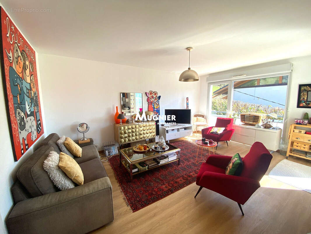 Appartement 81 m² à Taninges  - photo 2