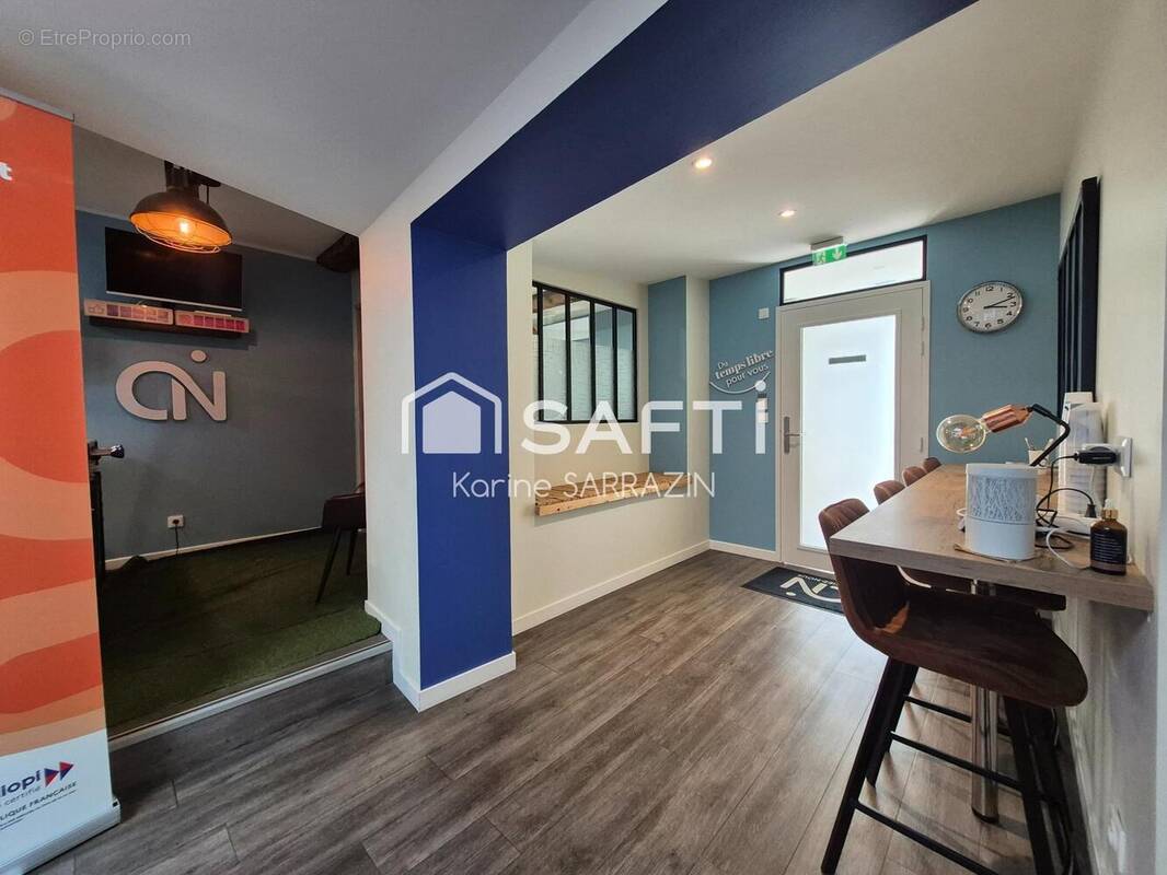 Photo 1 - Commerce à AVRANCHES