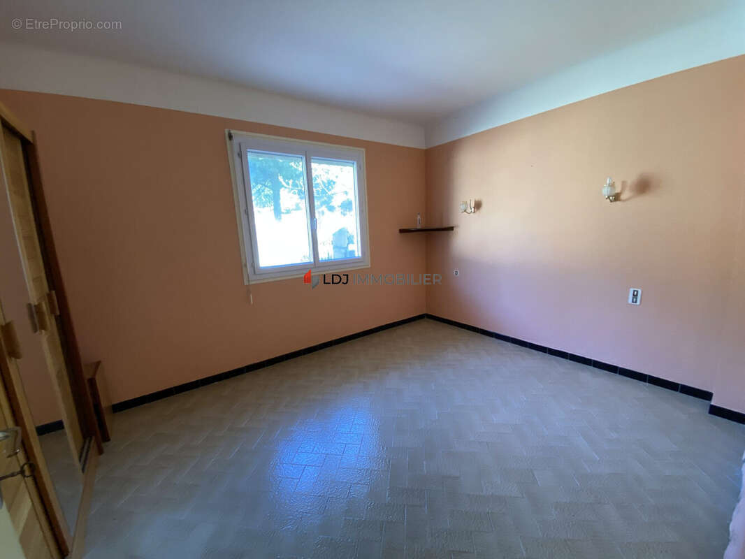 Maison à CANET-EN-ROUSSILLON