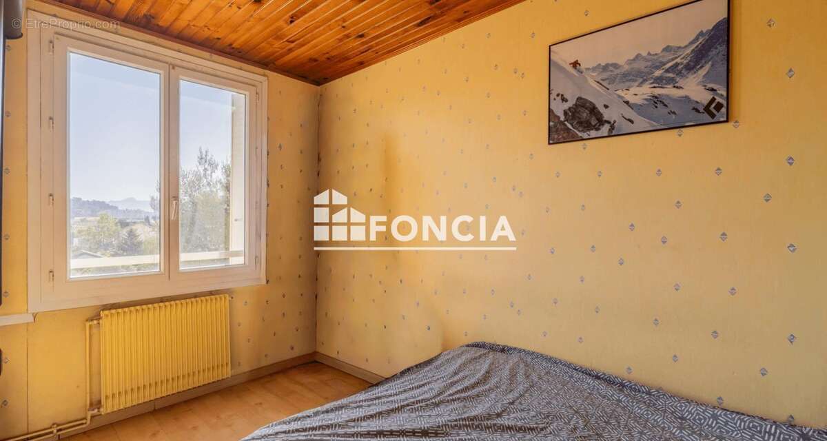 Appartement à MARSEILLE-11E