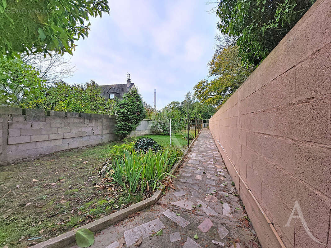 Maison à PORCHEVILLE