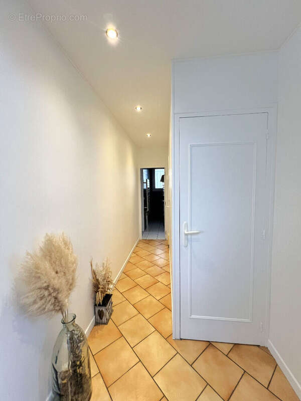 Maison à SURVILLIERS