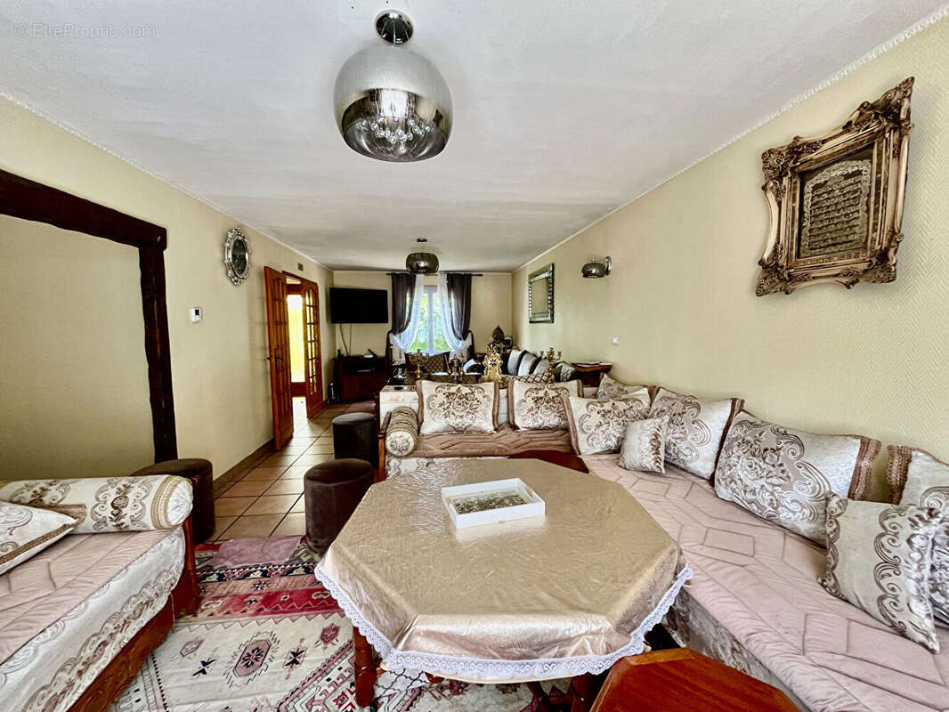 Maison 111m² à saint-étienne-du-rouvray - photo 4