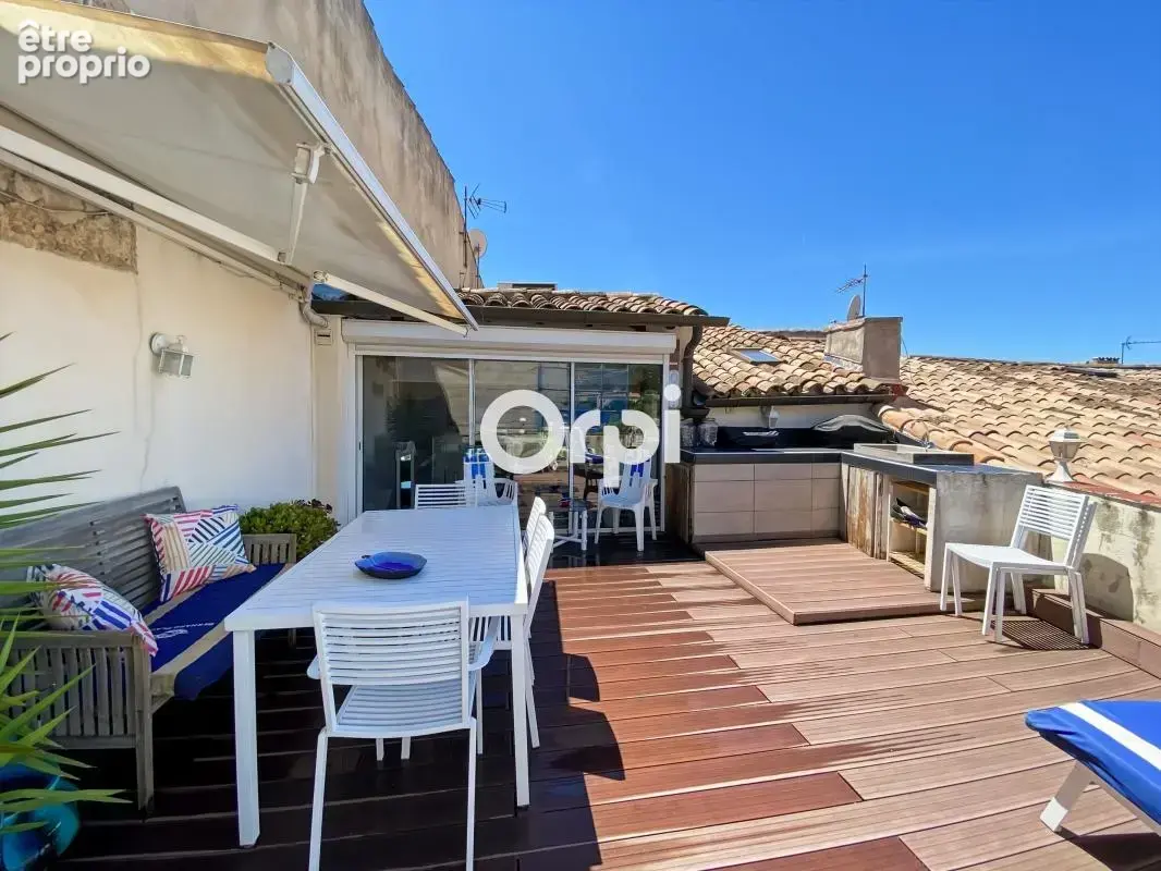 Appartement de charme avec terrasse à Gémenos - photo 2