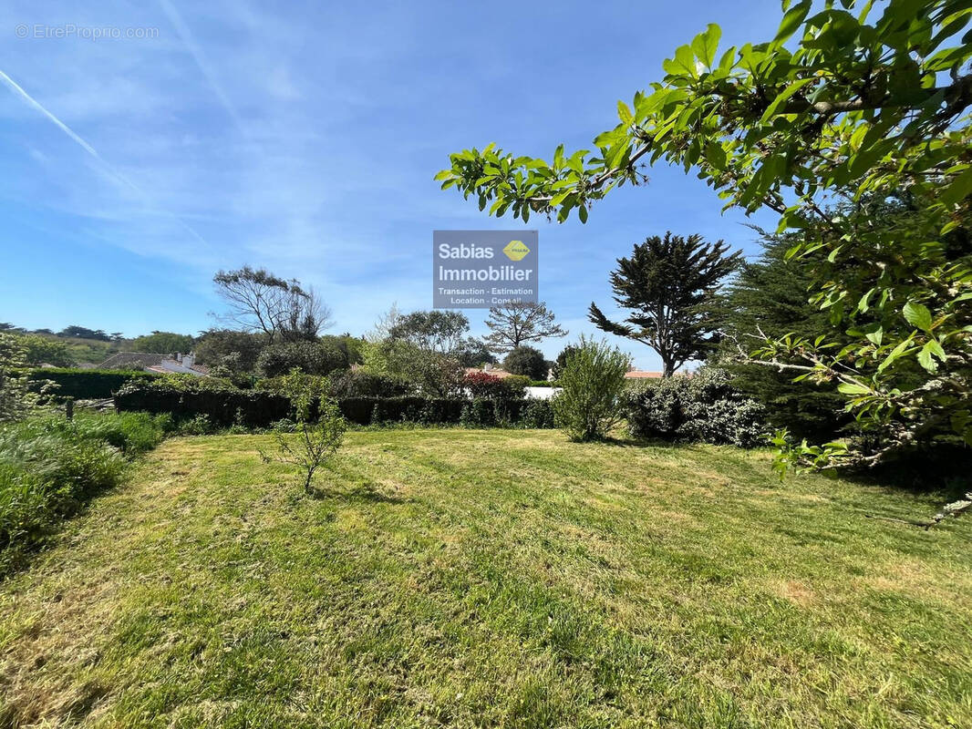 Terrain à L'ILE-D'YEU