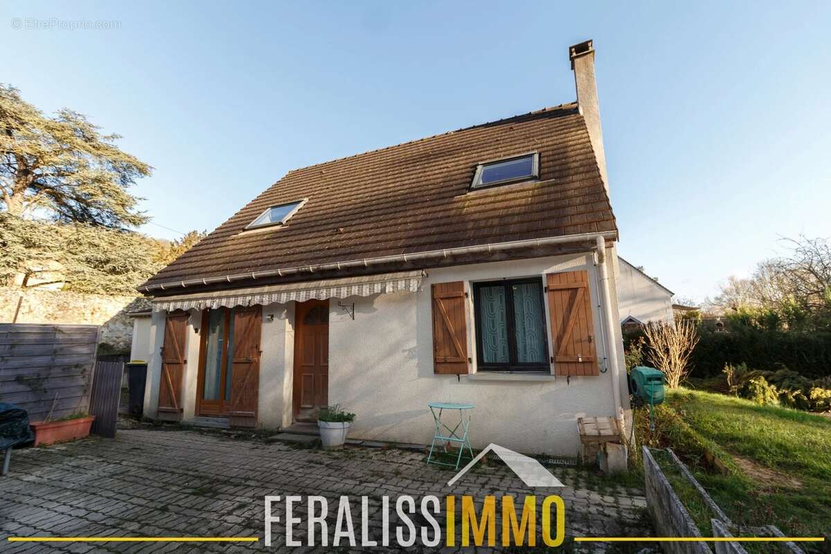 Maison à VAUX-SUR-SEINE