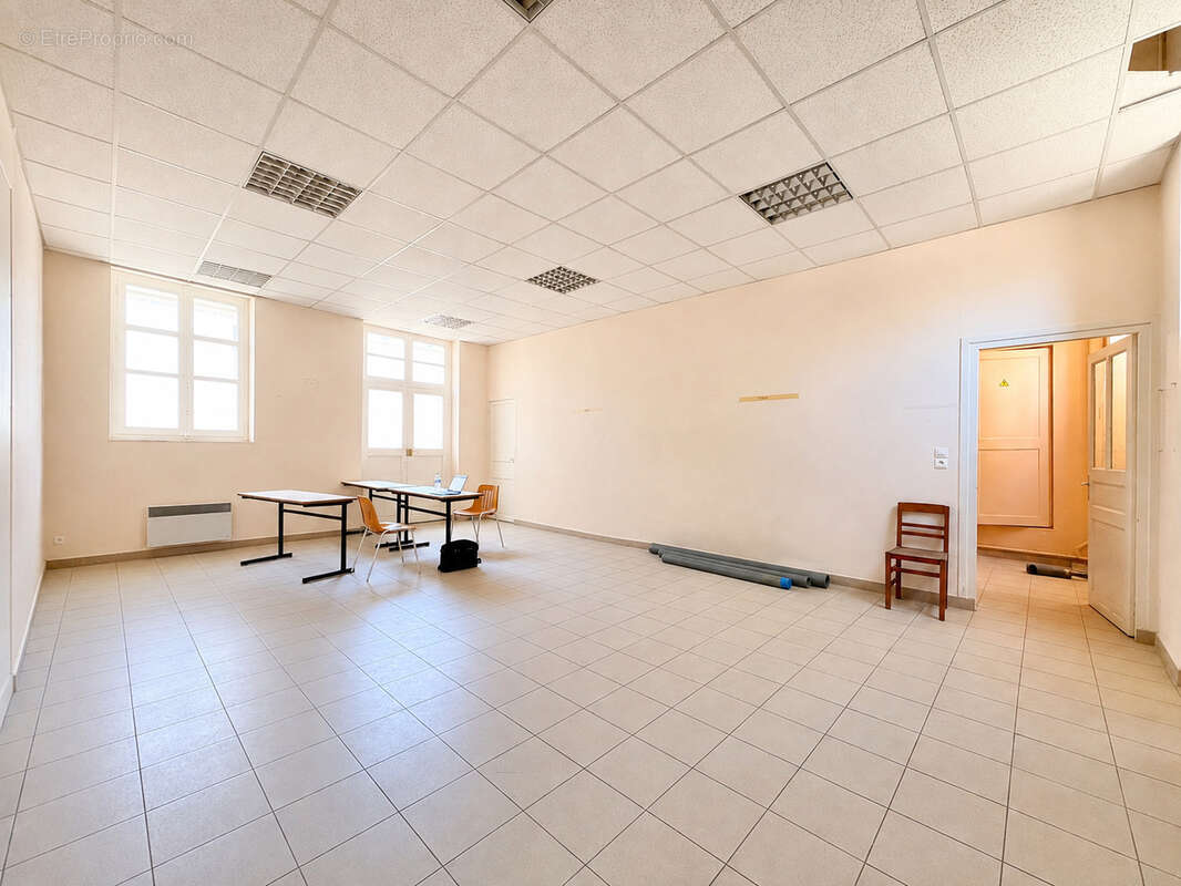 Appartement à rénover Centre ville idéal défiscalisation - photo 2