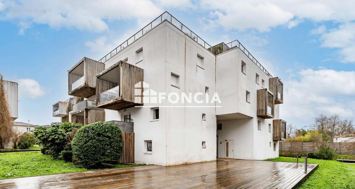 Appartement à PESSAC