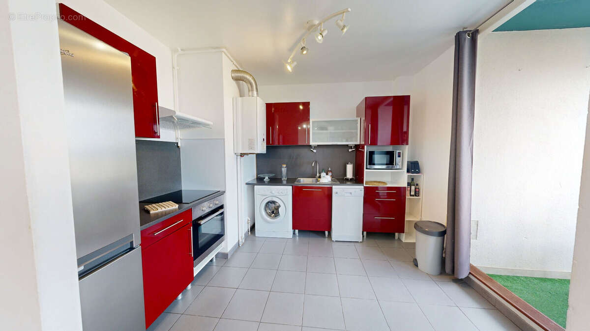 Appartement à MARSEILLE-9E