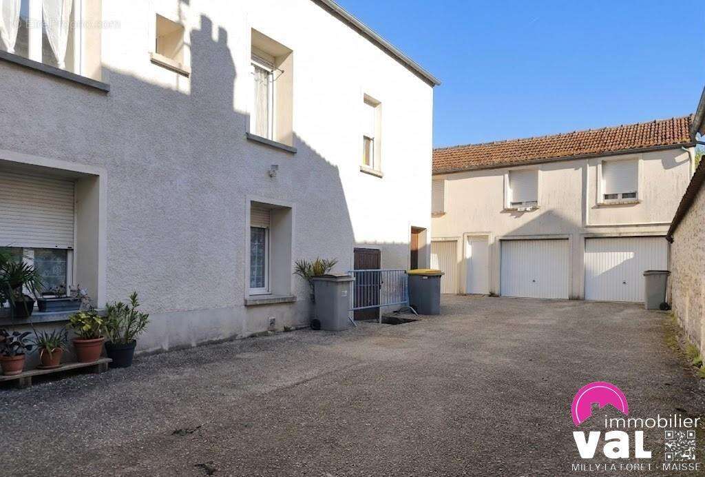 Appartement à MAISSE