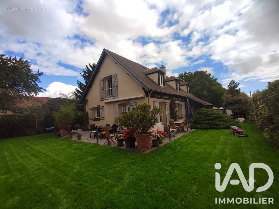 Photo 1 - Maison à SAINT-GEORGES-SUR-EURE