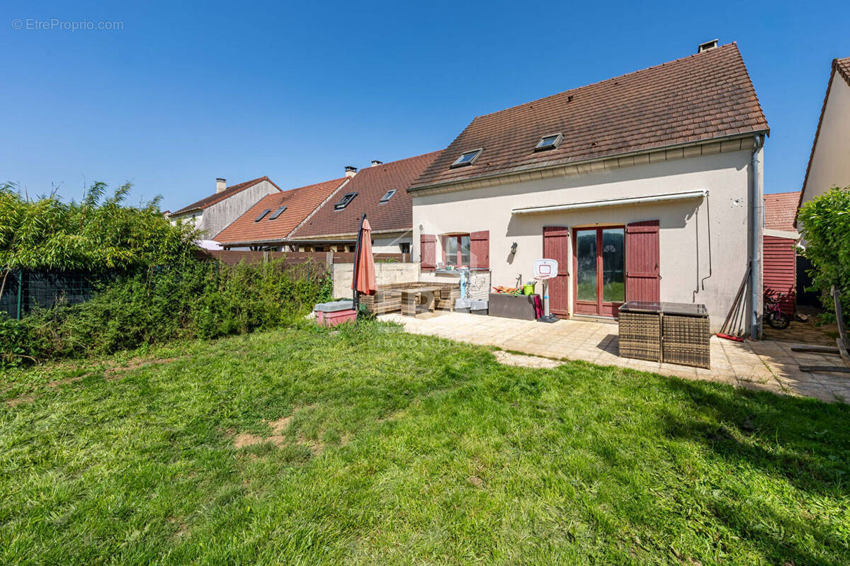 Maison à ITTEVILLE