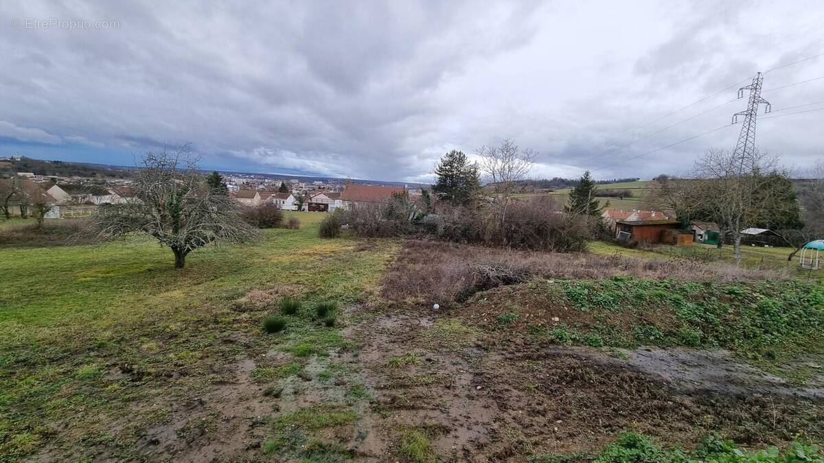 Photo 1 - Terrain à CUSSET