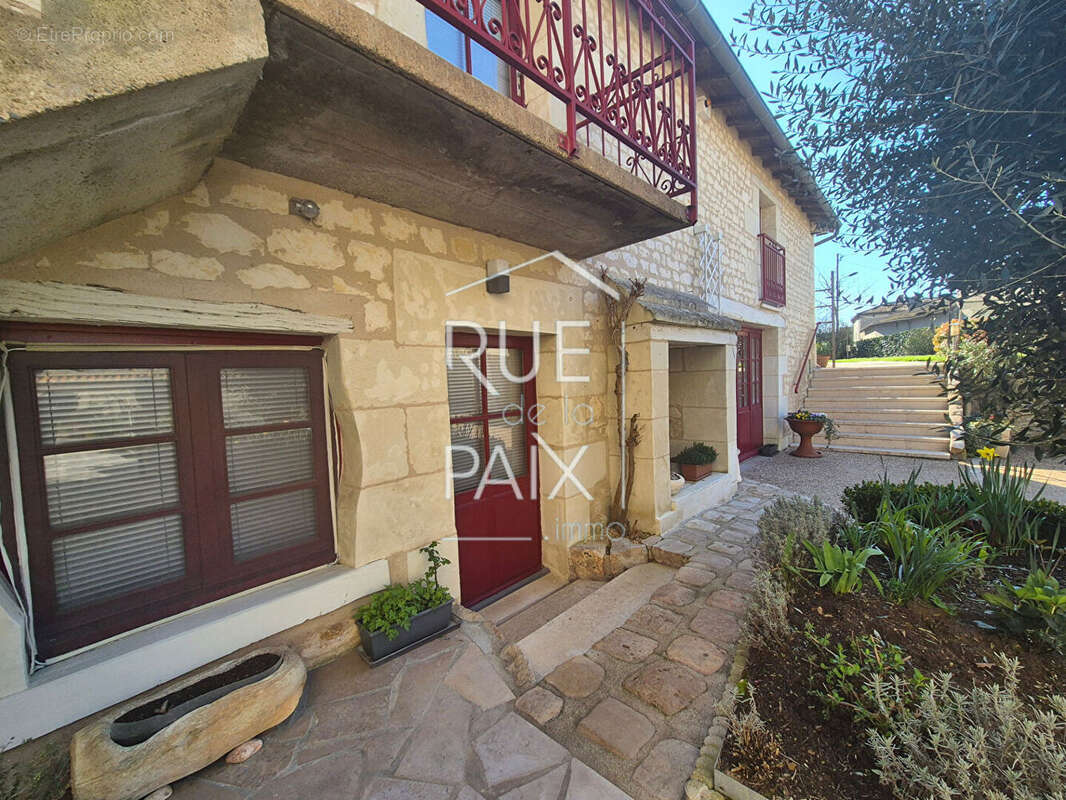 Maison Loudun - 4 chambres - 169 m2 - photo 2