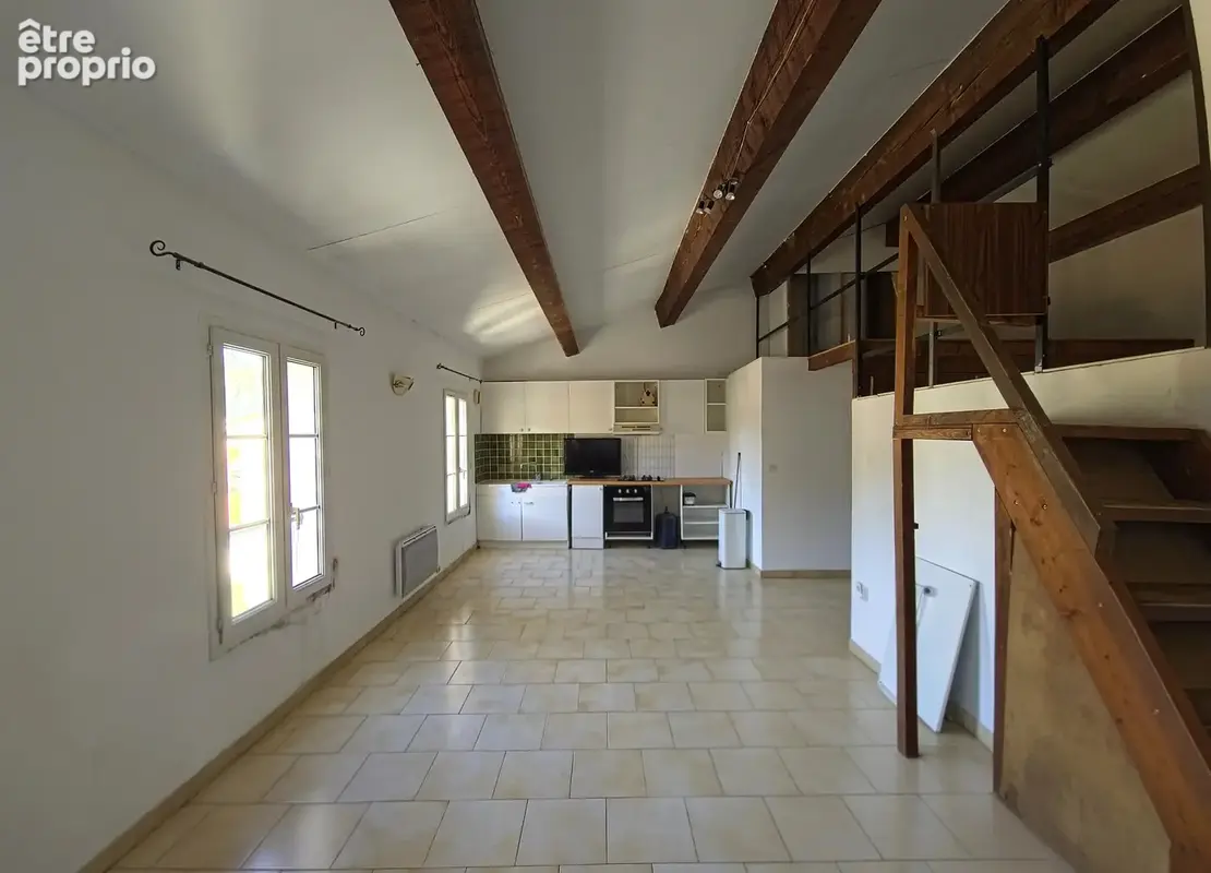 Appartement 3 pièces 68 m² à vendre à Meyrargues (13650) - photo 2